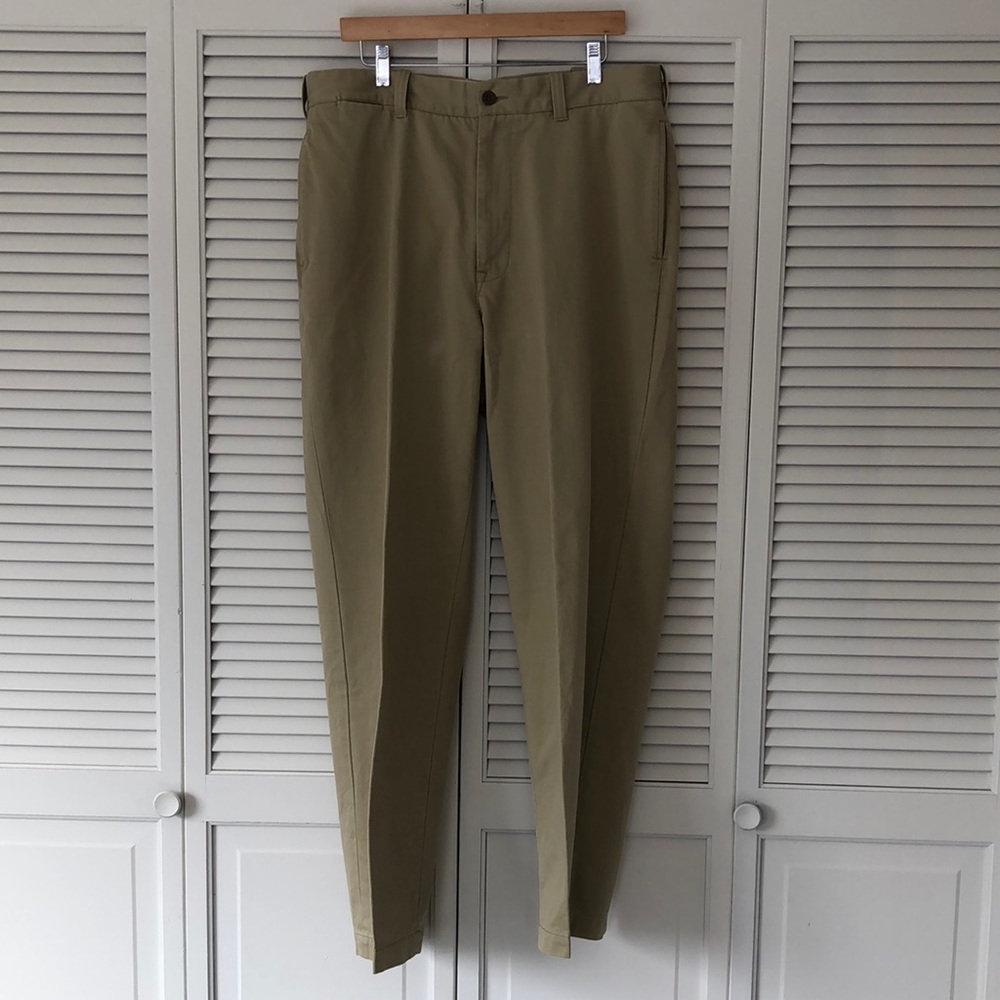 GAP KHAKI TROUSERS